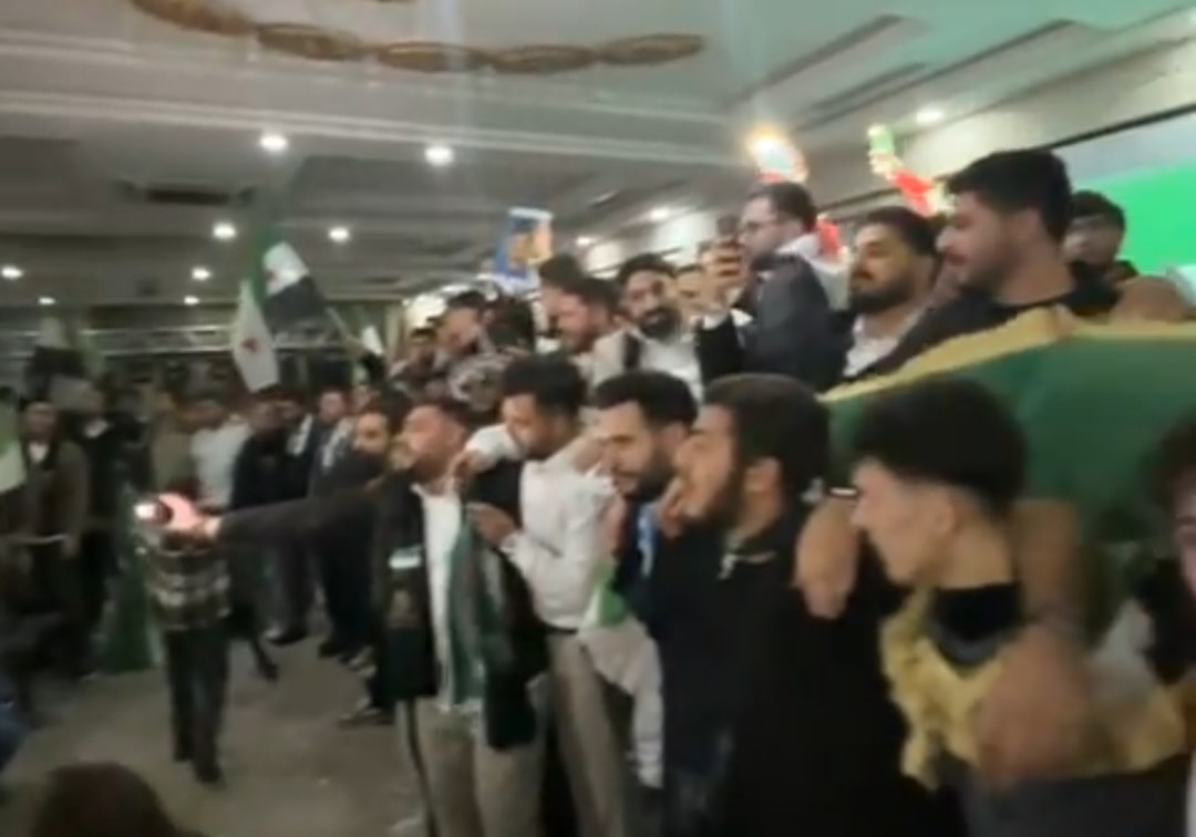احتفال السوريين في مرسين بذكرى النصر والتحرير