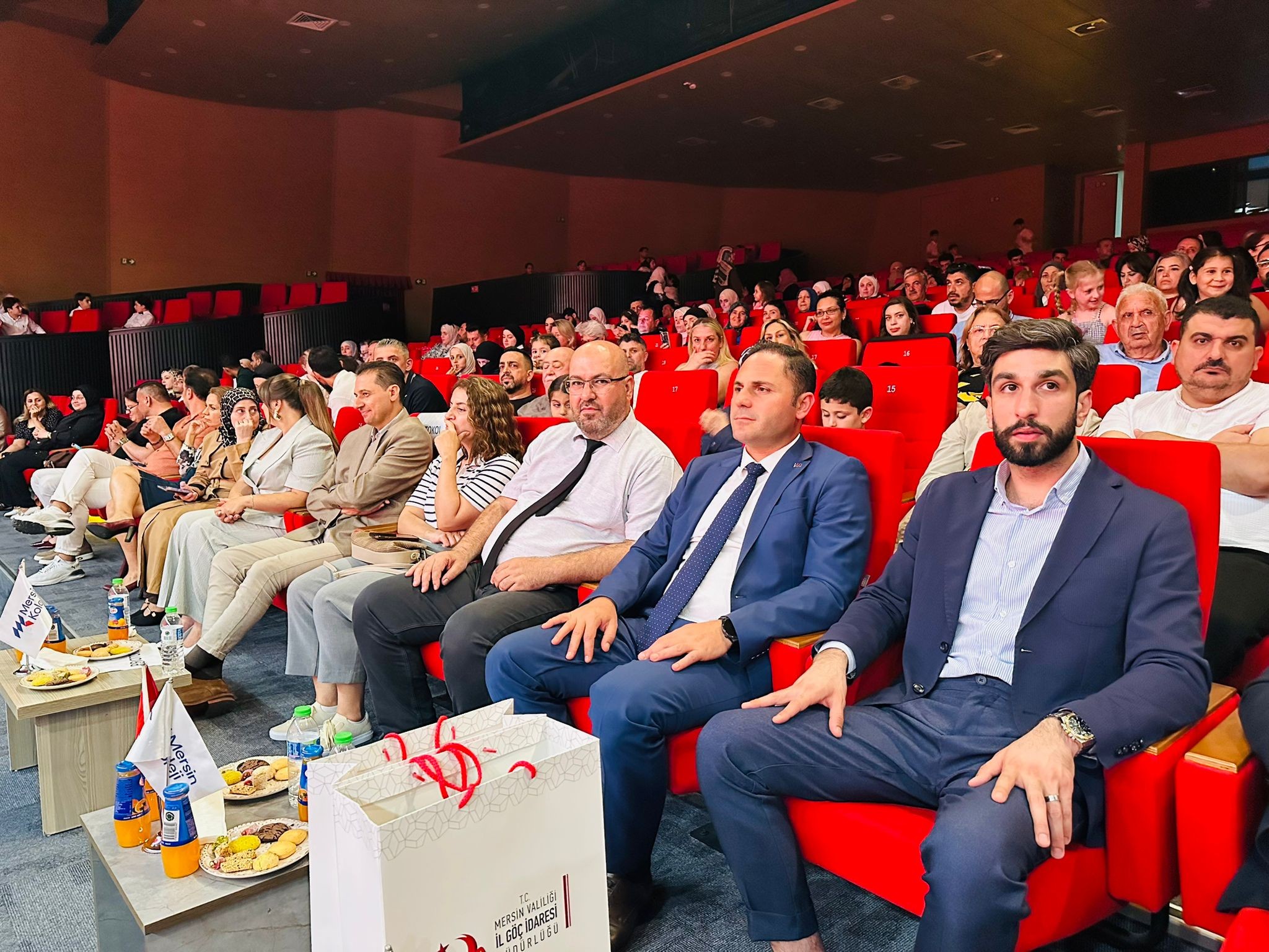 حفل تخرج طلاب مدرسة مرسين كوليج